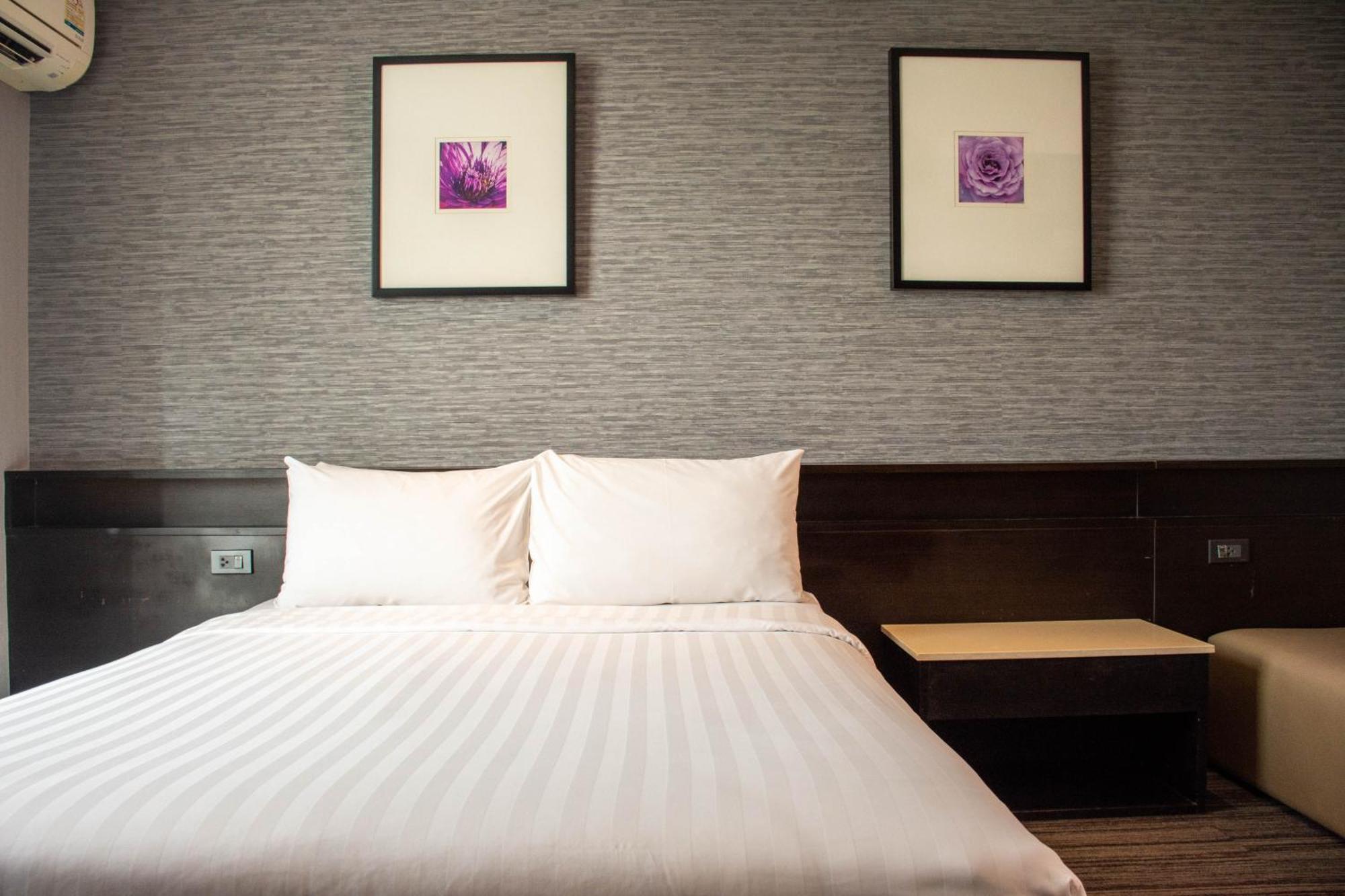 ฌ เฌอ - เดอะ กรีน โฮเทล  Hotel บ้านบางบ่อ ภายนอก รูปภาพ